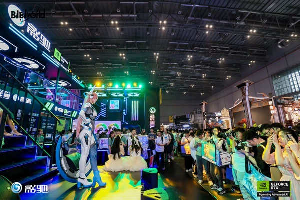 影驰出征BW 2025！新星曜双生登场